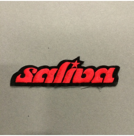 Saliva - Rd/Svart Logo - Tygmrke